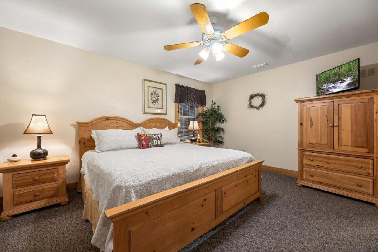 Poplar Point Condo Unit 12E Pigeon Forge Luaran gambar